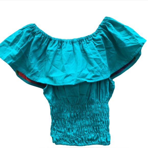 Women's Handmade Floral Embroidered
Mexican Crop Top Blouse One-Size - Picture 2 of 4